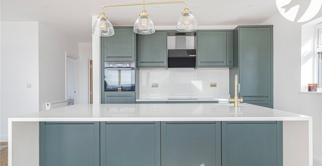 3 bedroom house to rent in Gravesend | Robinson Michael & Jackson