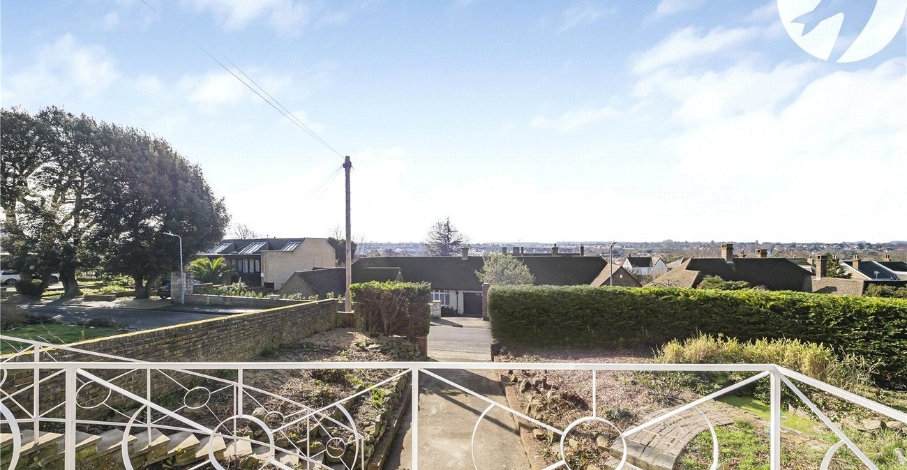 3 bedroom house to rent in Gravesend | Robinson Michael & Jackson