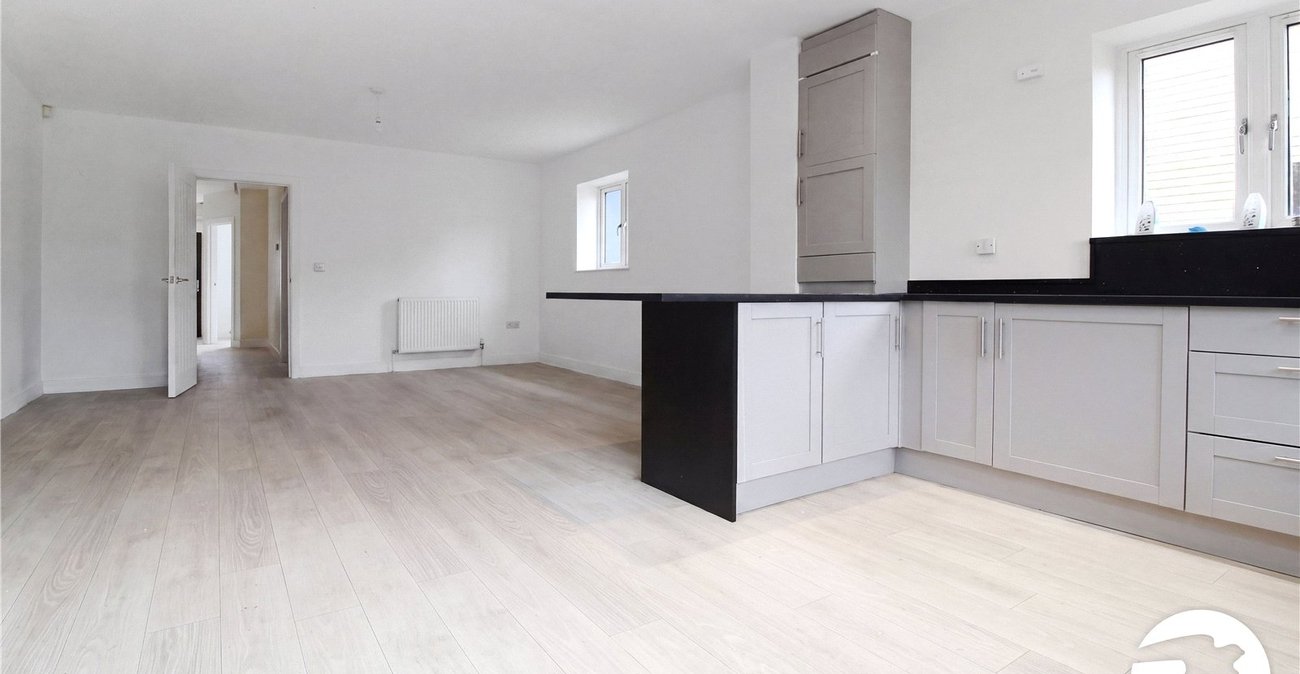 4 bedroom house to rent in Gravesend | Robinson Michael & Jackson