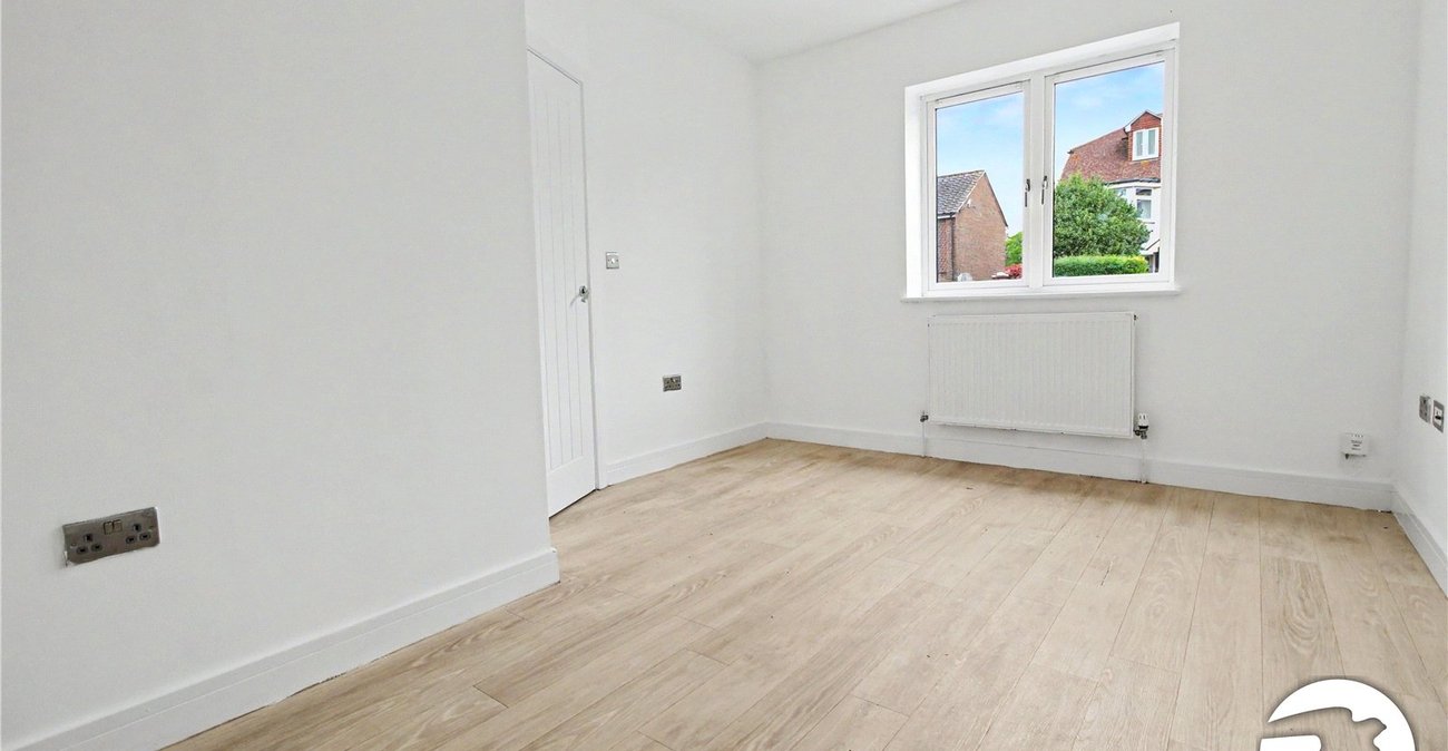 4 bedroom house to rent in Gravesend | Robinson Michael & Jackson