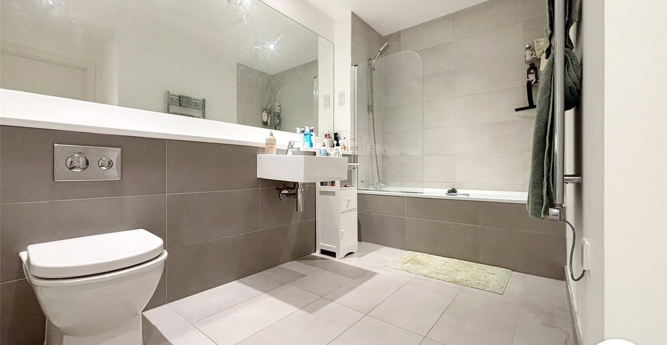 1 bedroom property to rent in Lewisham | Robinson Jackson