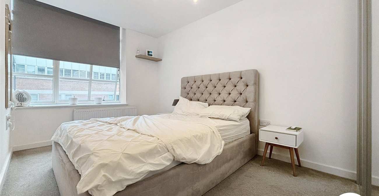 1 bedroom property to rent in Lewisham | Robinson Jackson