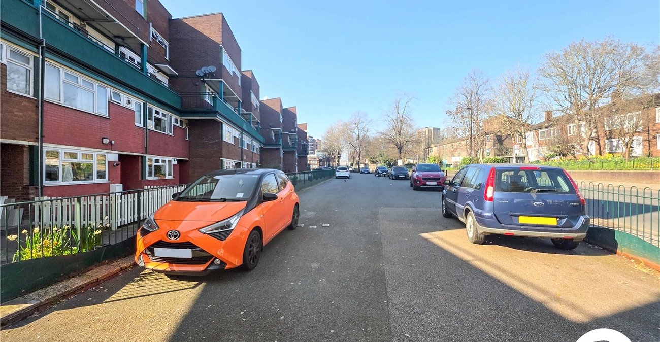 1 bedroom property to rent in London | Robinson Jackson