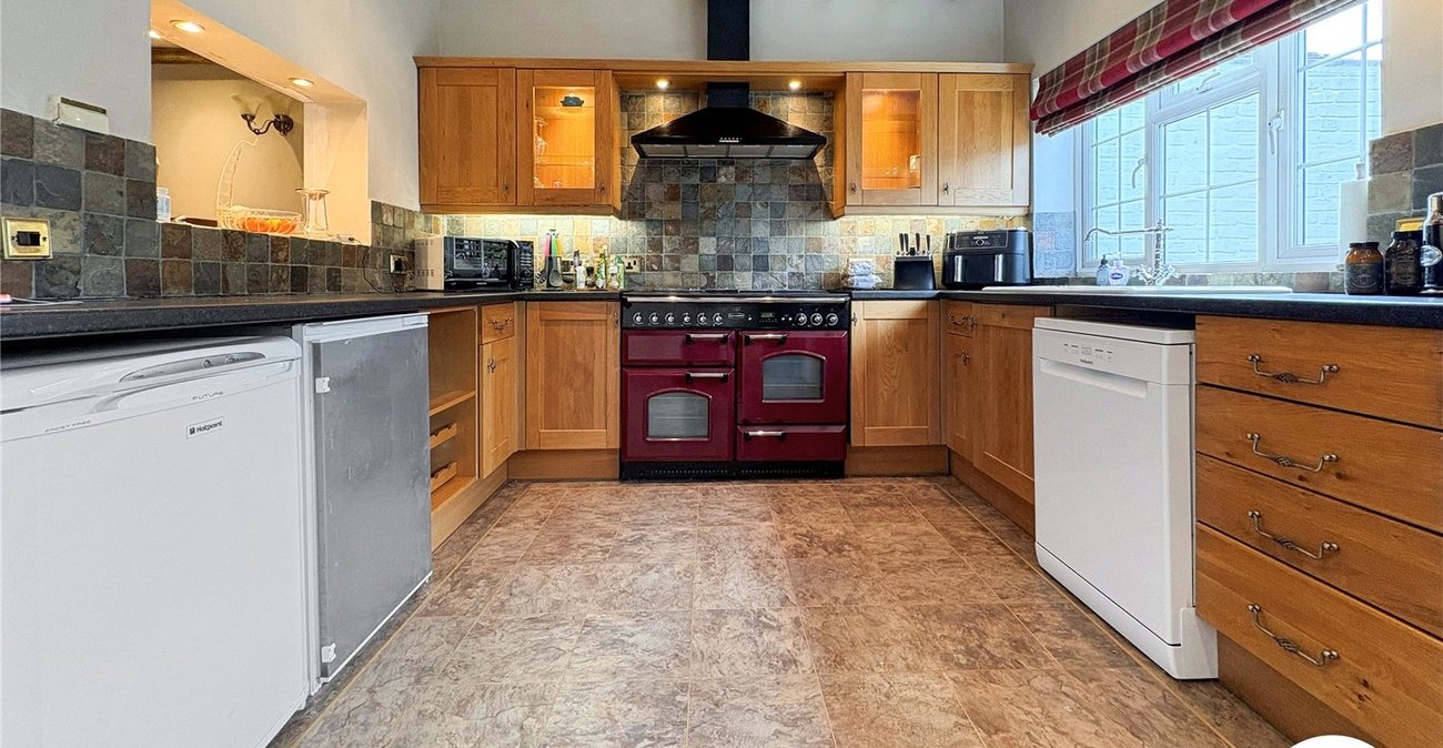 3 bedroom house to rent in Boxley | Robinson Michael & Jackson