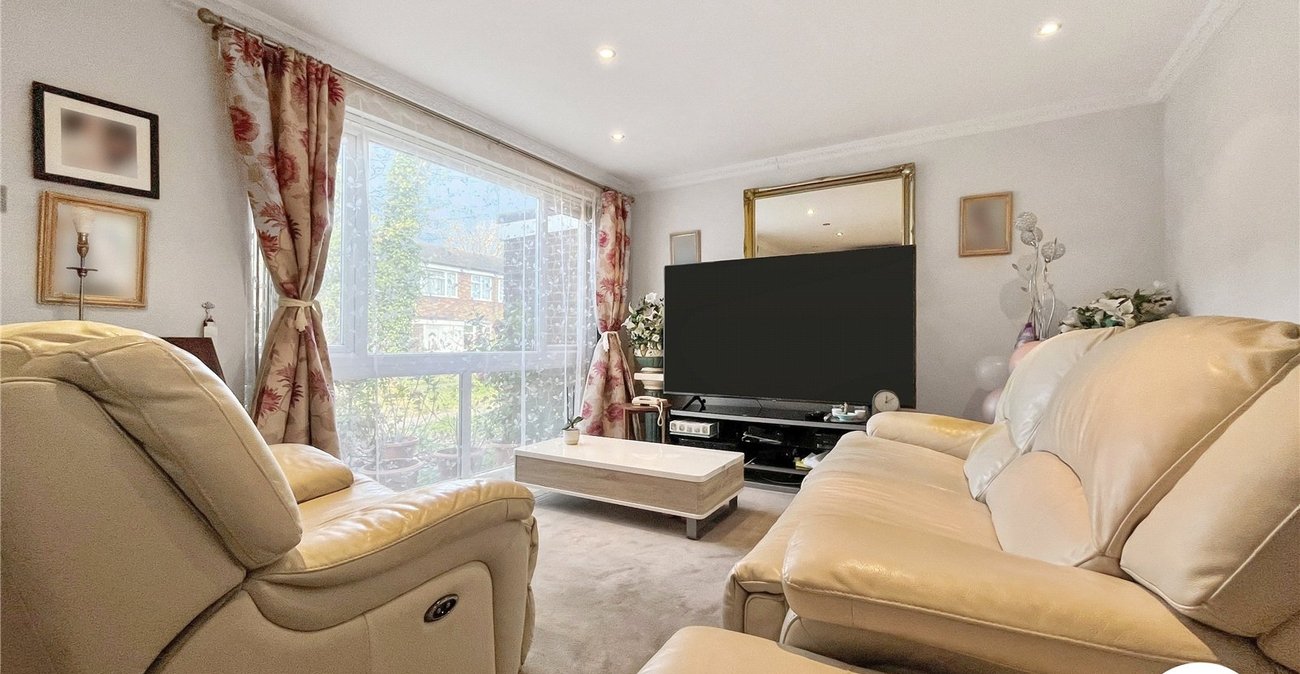 3 bedroom house to rent in Gillingham | Robinson Michael & Jackson