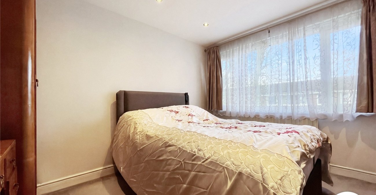 3 bedroom house to rent in Gillingham | Robinson Michael & Jackson