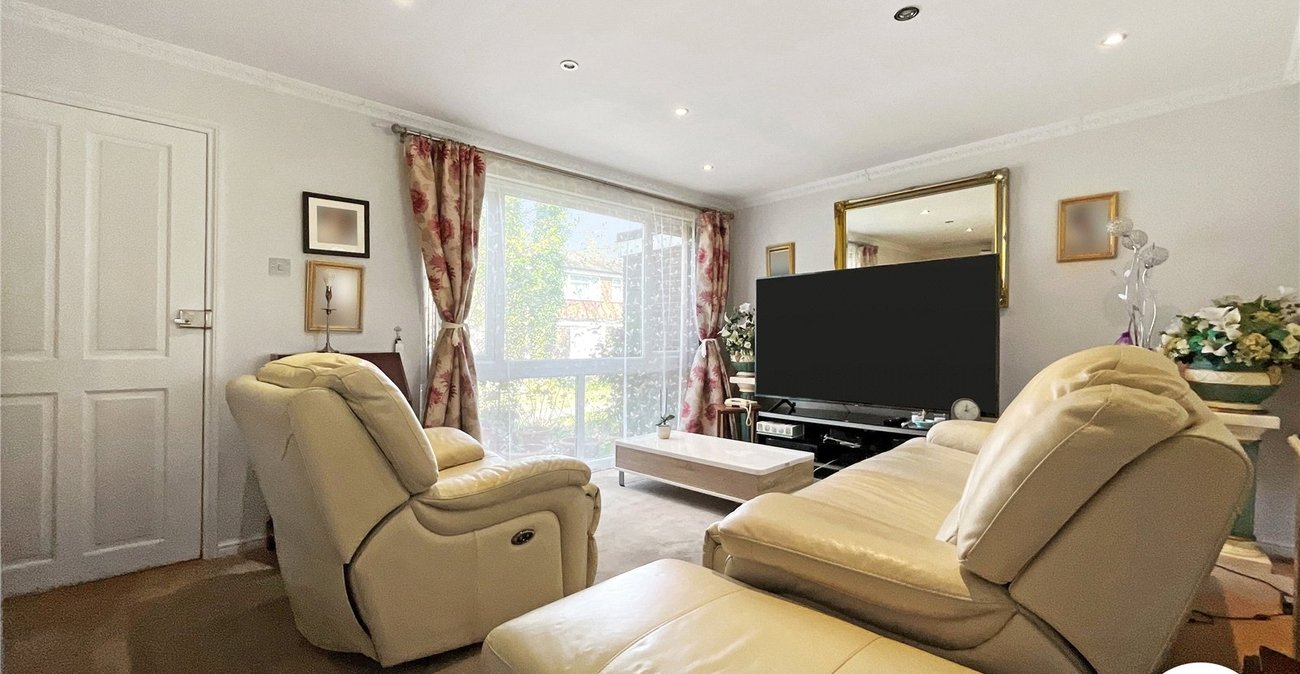 3 bedroom house to rent in Gillingham | Robinson Michael & Jackson