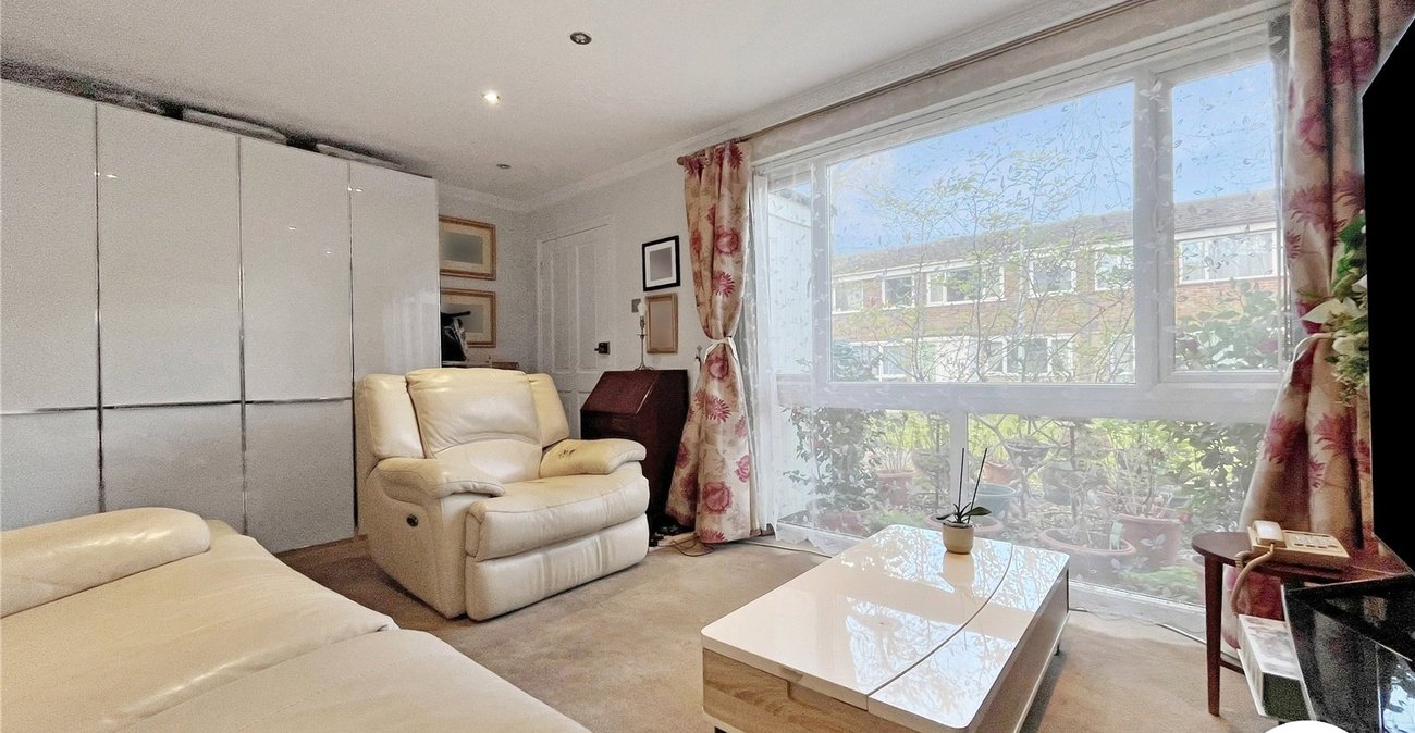 3 bedroom house to rent in Gillingham | Robinson Michael & Jackson