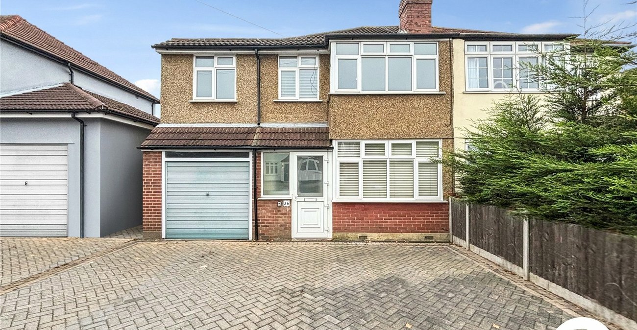 5 bedroom house to rent in Sidcup | Robinson Jackson