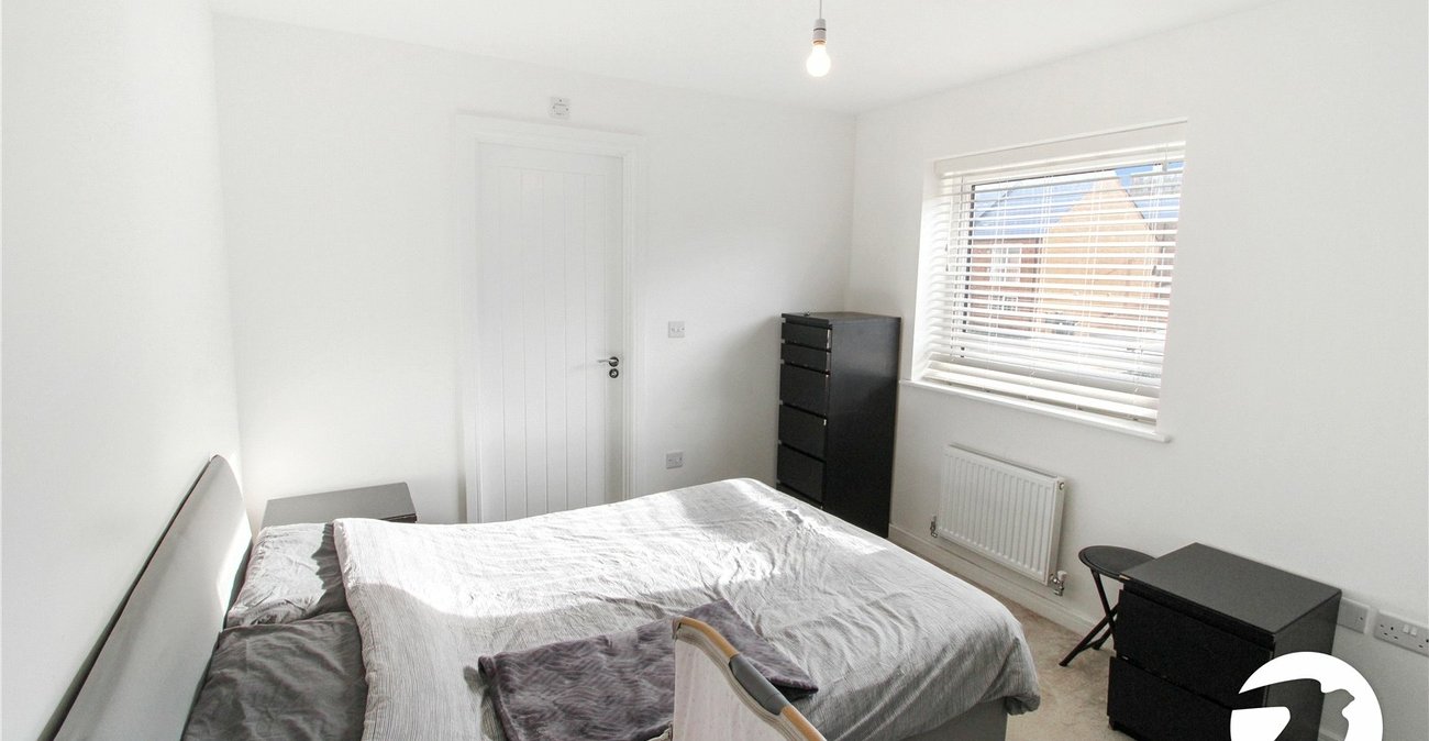 3 bedroom house to rent in Northfleet | Robinson Michael & Jackson