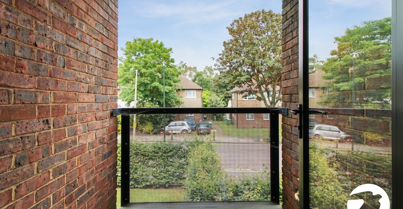 1 bedroom property to rent in London | Robinson Jackson