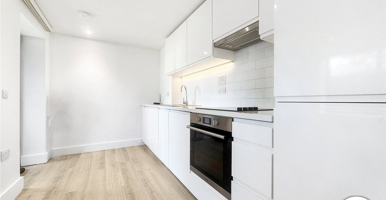 1 bedroom property to rent in London | Robinson Jackson