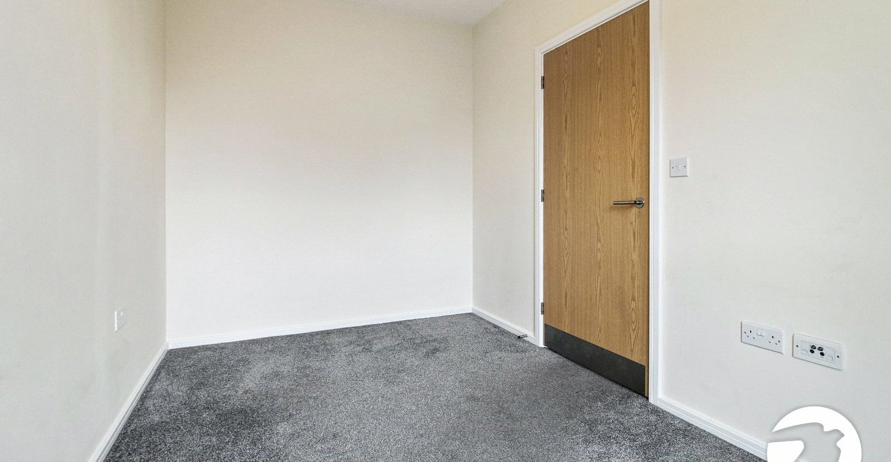 2 bedroom house to rent in Northfleet | Robinson Michael & Jackson