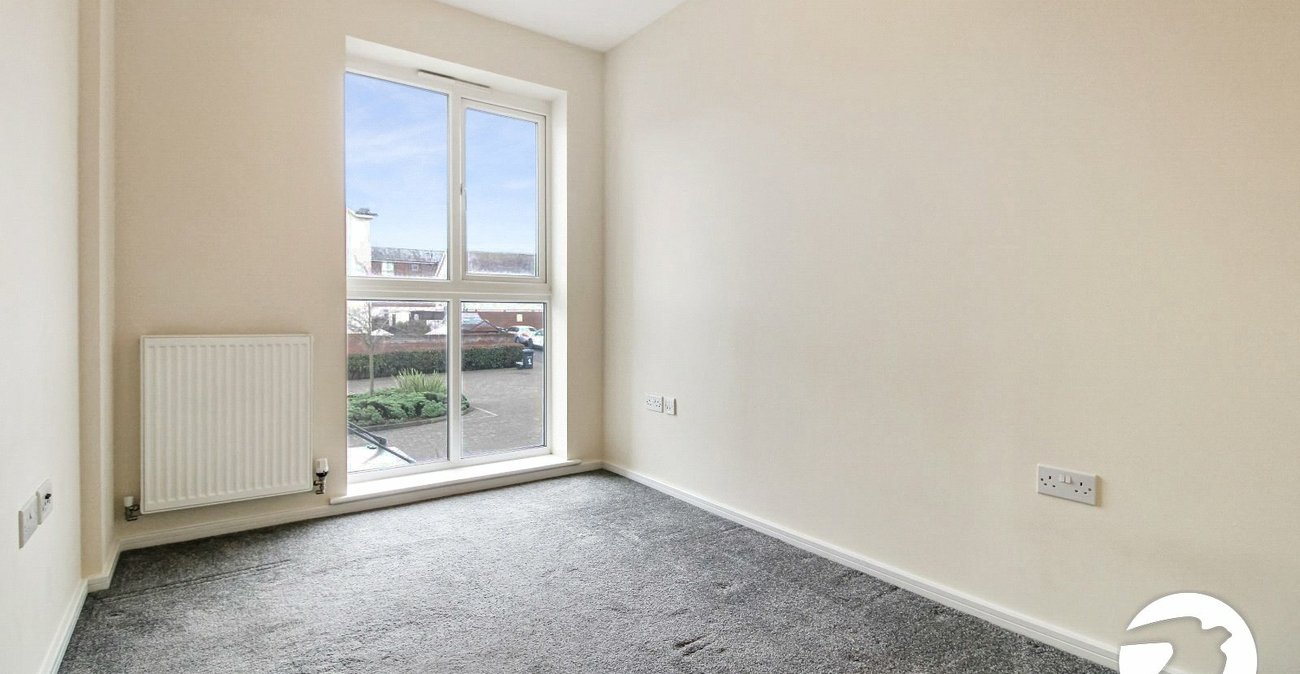 2 bedroom house to rent in Northfleet | Robinson Michael & Jackson