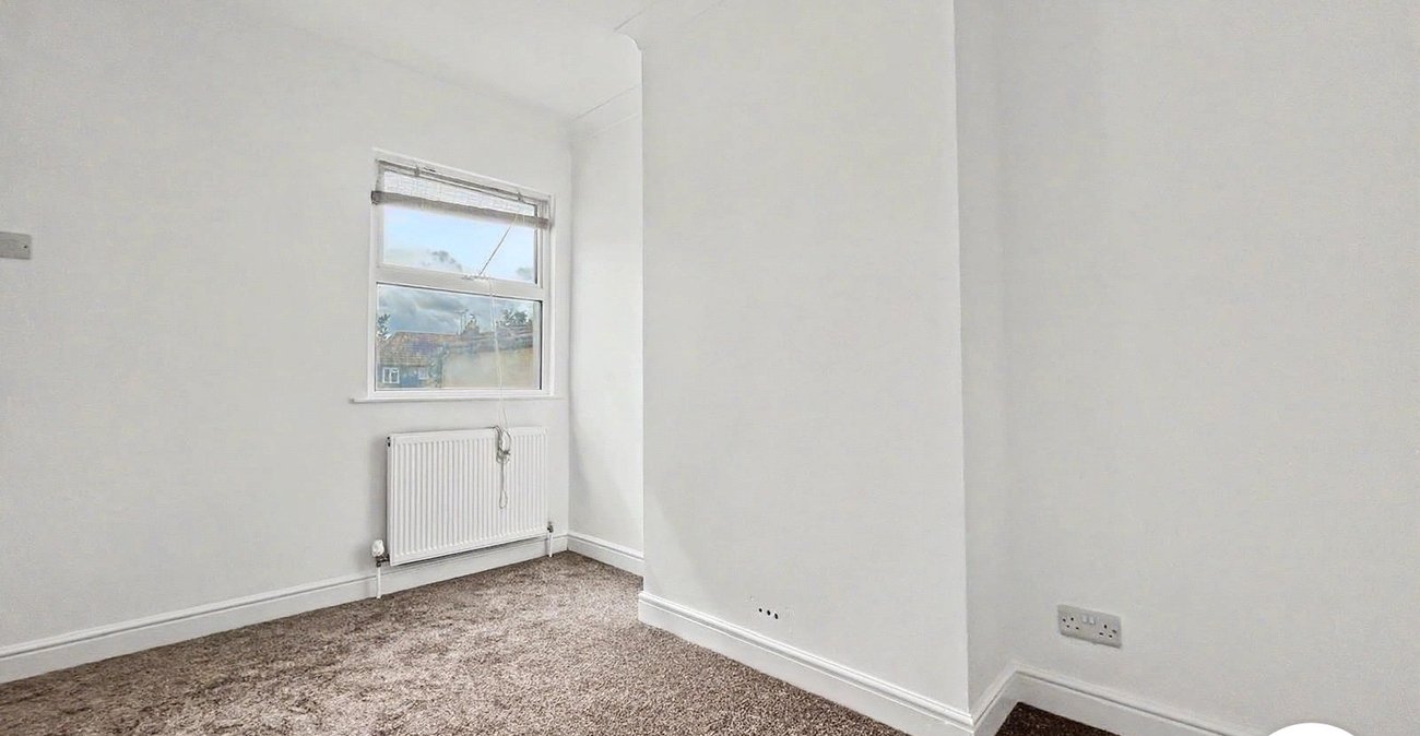 3 bedroom house to rent in Gillingham | Robinson Michael & Jackson