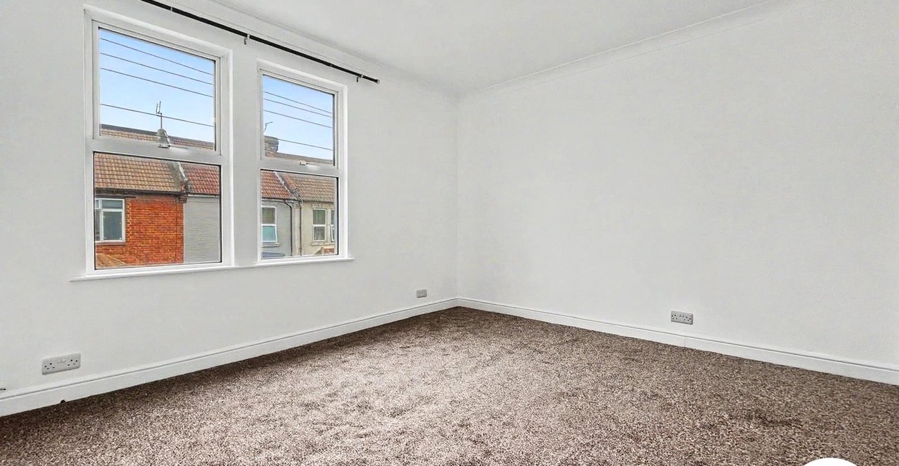 3 bedroom house to rent in Gillingham | Robinson Michael & Jackson
