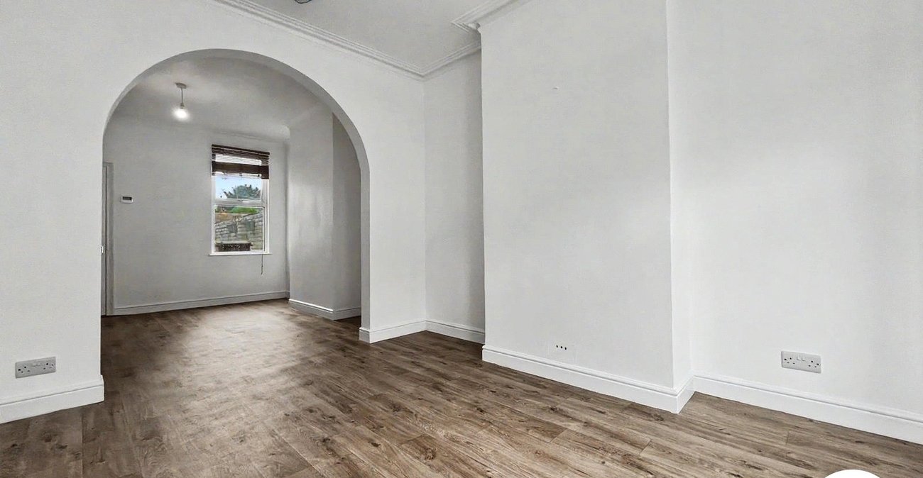 3 bedroom house to rent in Gillingham | Robinson Michael & Jackson