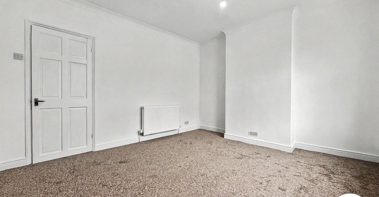 3 bedroom house to rent in Gillingham | Robinson Michael & Jackson