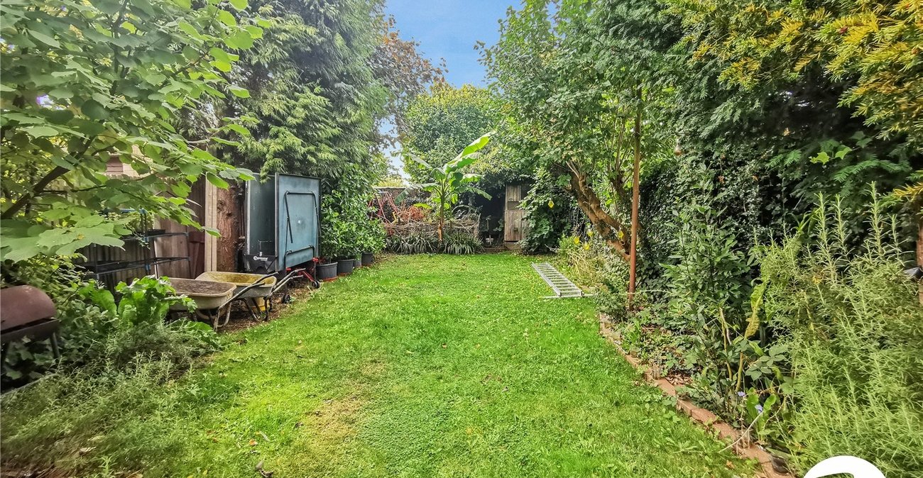 3 bedroom house to rent in Orpington | Robinson Jackson