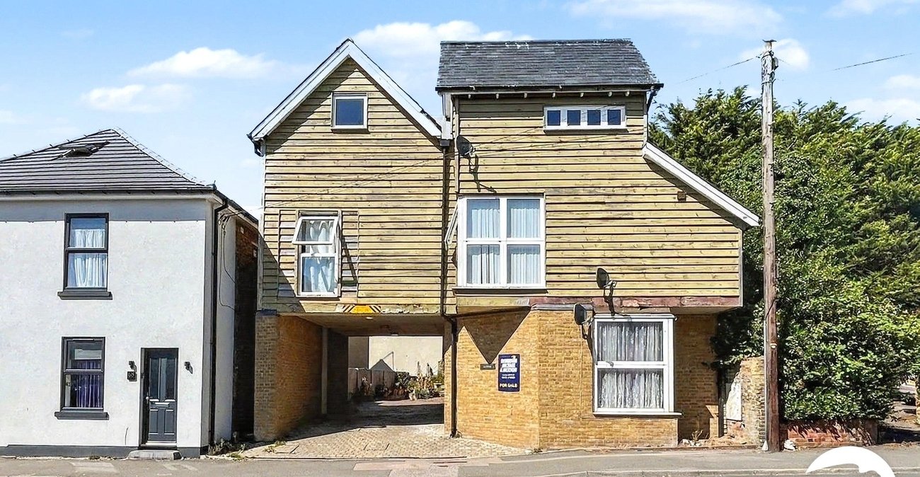 1 bedroom property to rent in Teynham | Robinson Michael & Jackson