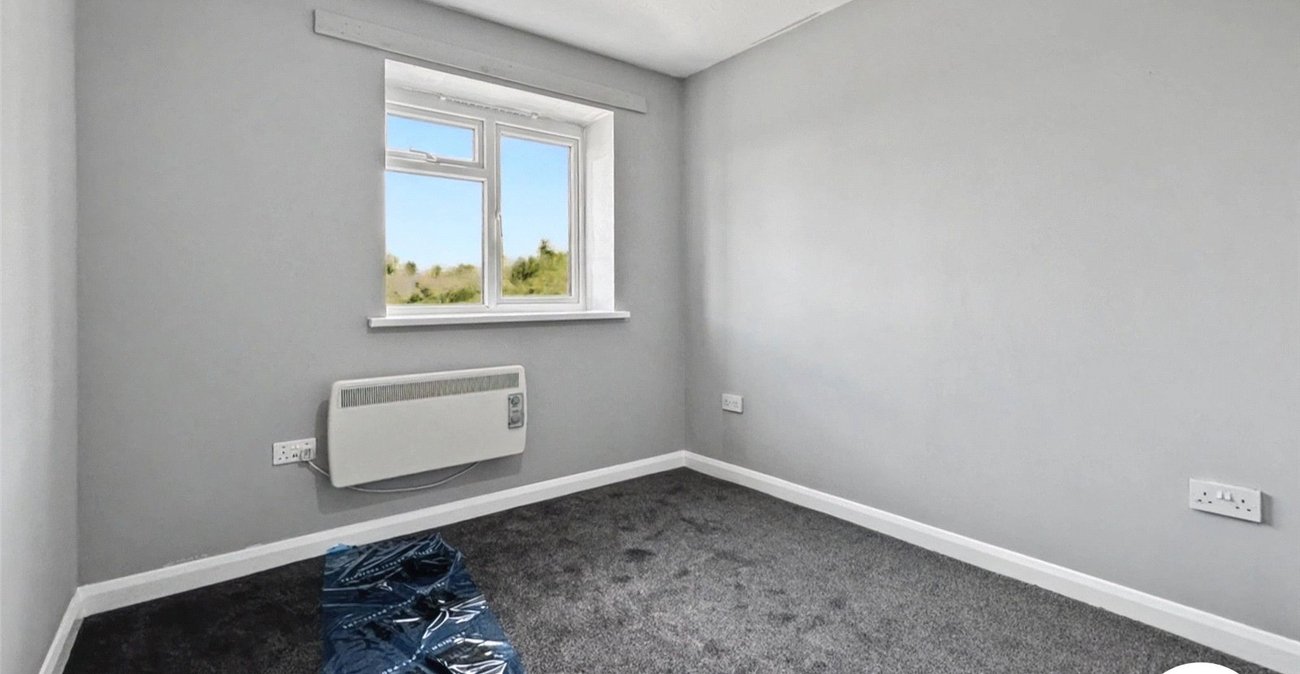 2 bedroom property to rent in Chatham | Robinson Michael & Jackson