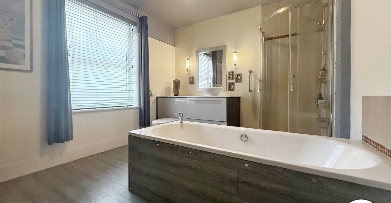 4 bedroom house to rent in Loose | Robinson Michael & Jackson