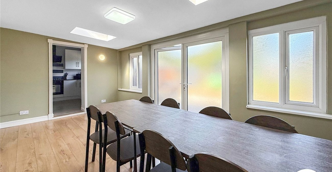 3 bedroom bungalow to rent in Maidstone | Robinson Michael & Jackson