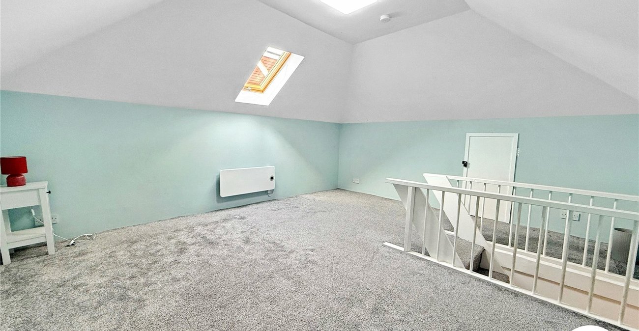 3 bedroom bungalow to rent in Maidstone | Robinson Michael & Jackson