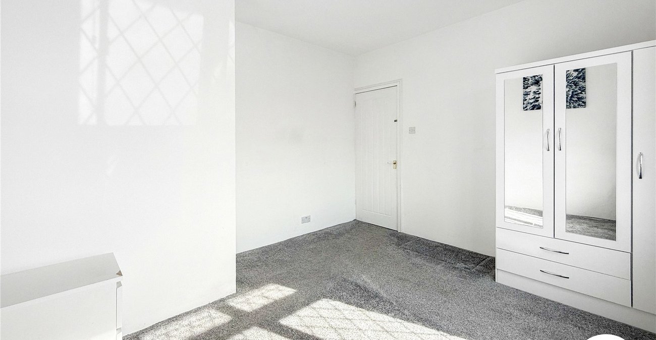 3 bedroom bungalow to rent in Maidstone | Robinson Michael & Jackson