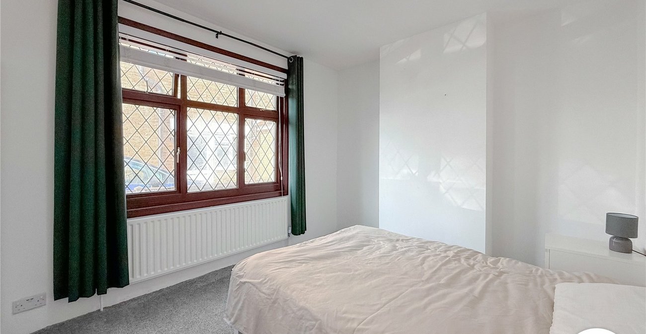 3 bedroom bungalow to rent in Maidstone | Robinson Michael & Jackson