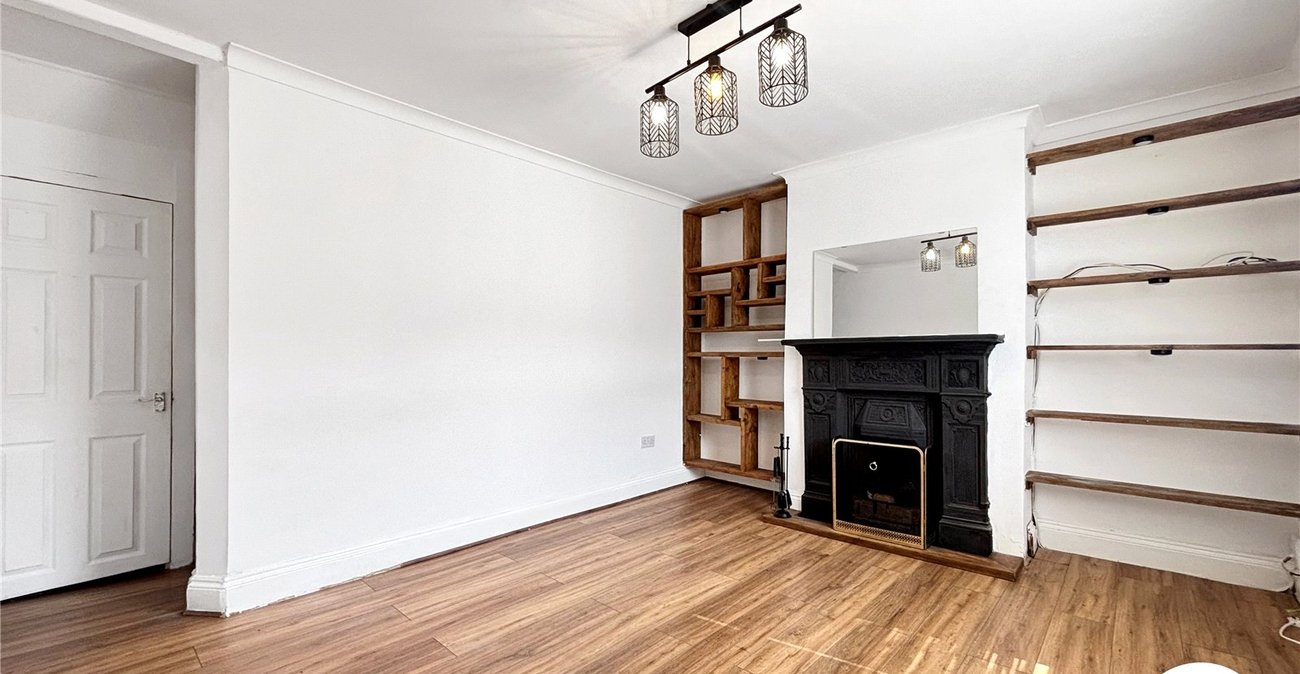 2 bedroom house to rent in Maidstone | Robinson Michael & Jackson