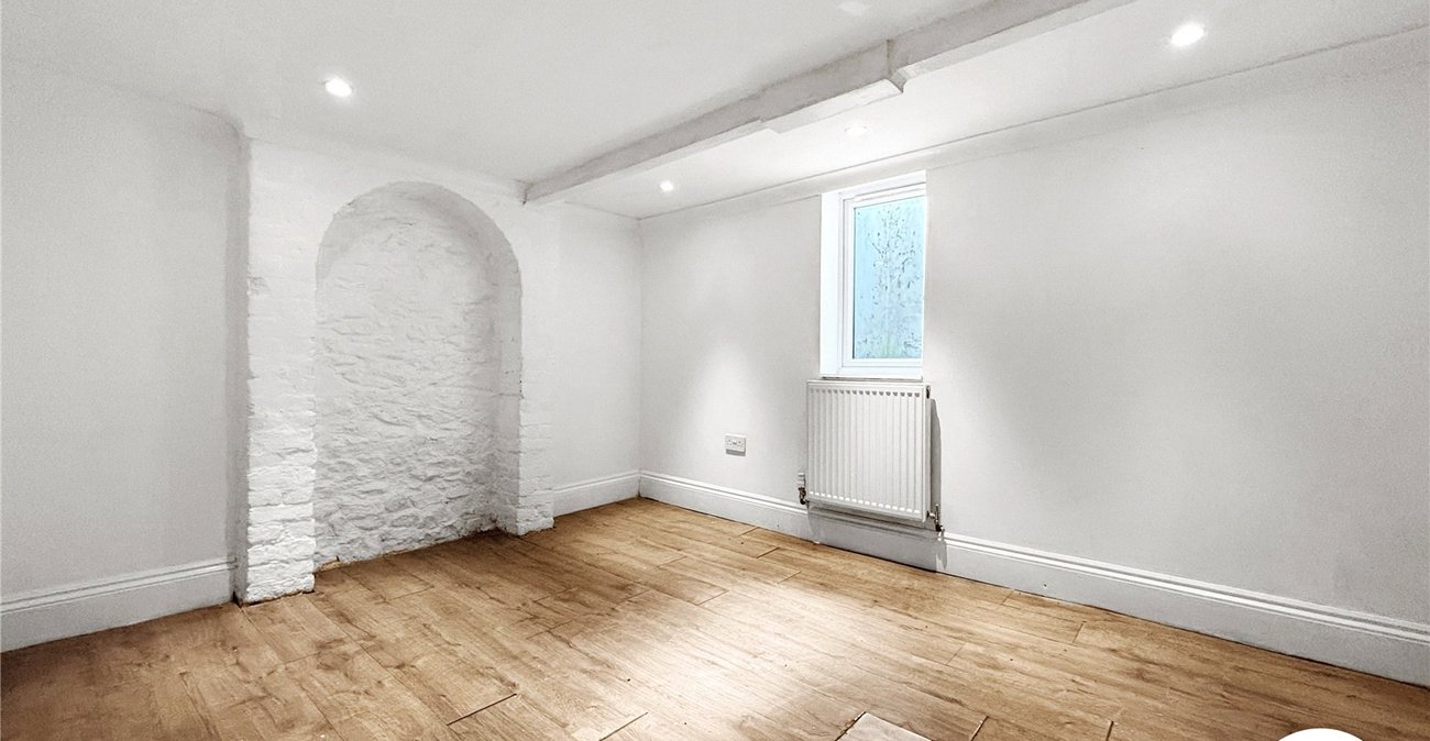 2 bedroom house to rent in Maidstone | Robinson Michael & Jackson