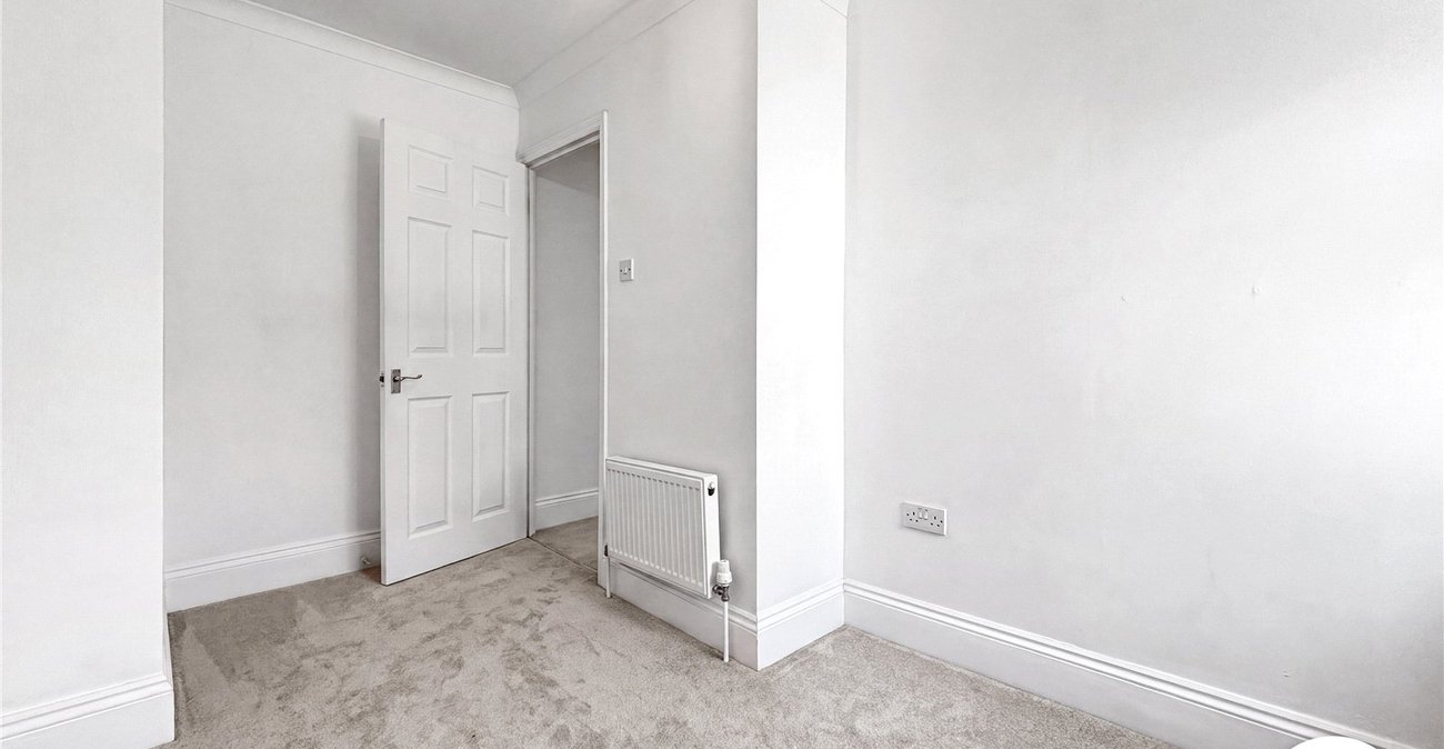 2 bedroom house to rent in Maidstone | Robinson Michael & Jackson