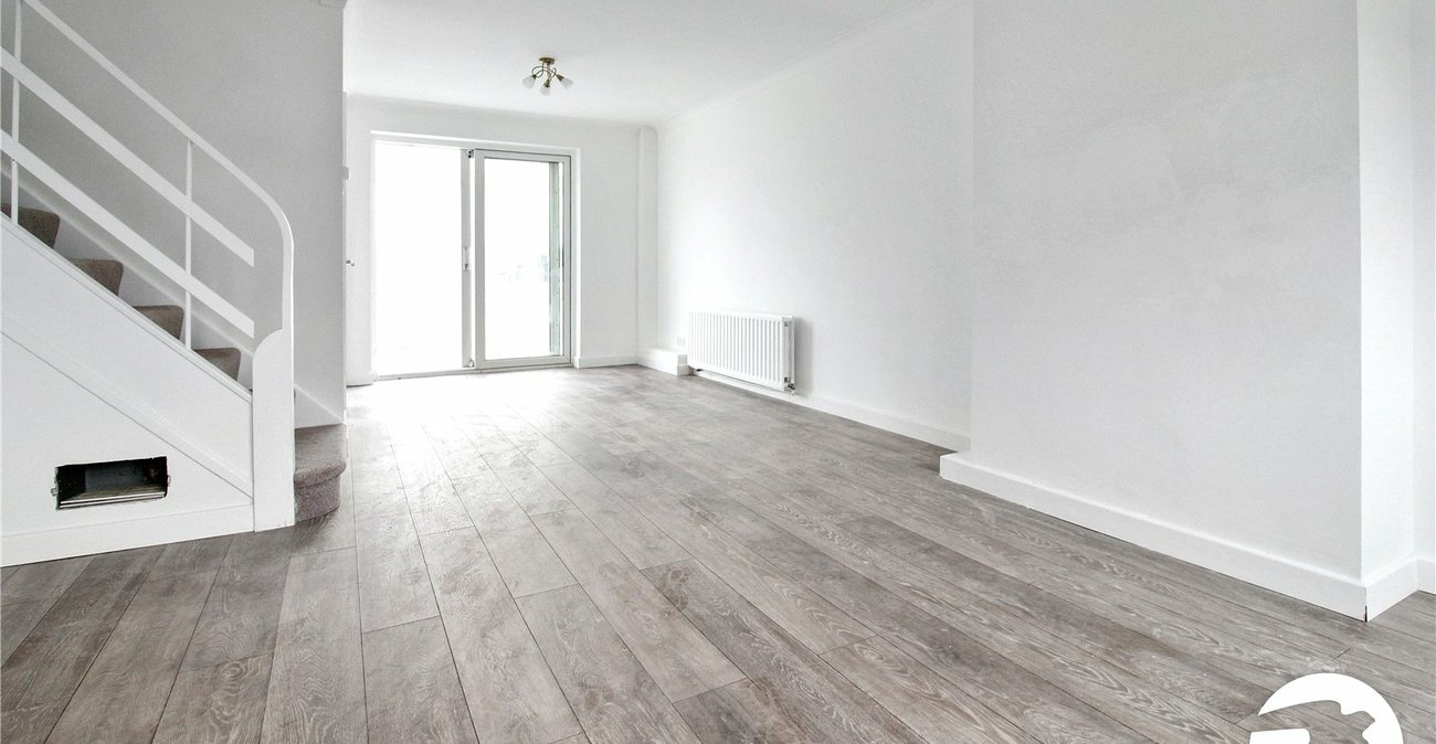 3 bedroom house to rent in Gravesend | Robinson Michael & Jackson