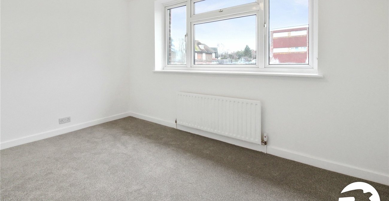3 bedroom house to rent in Gravesend | Robinson Michael & Jackson