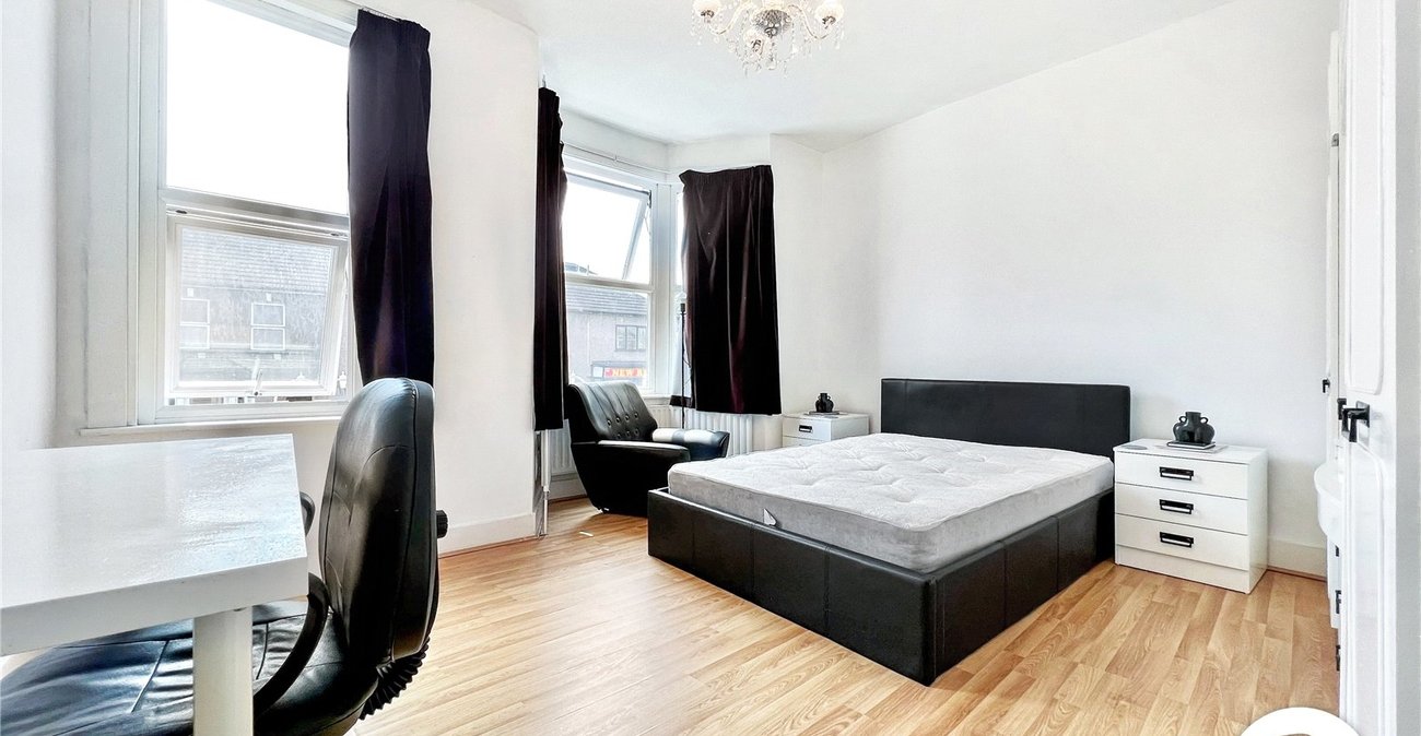 1 bedroom property to rent in Belvedere | Robinson Jackson