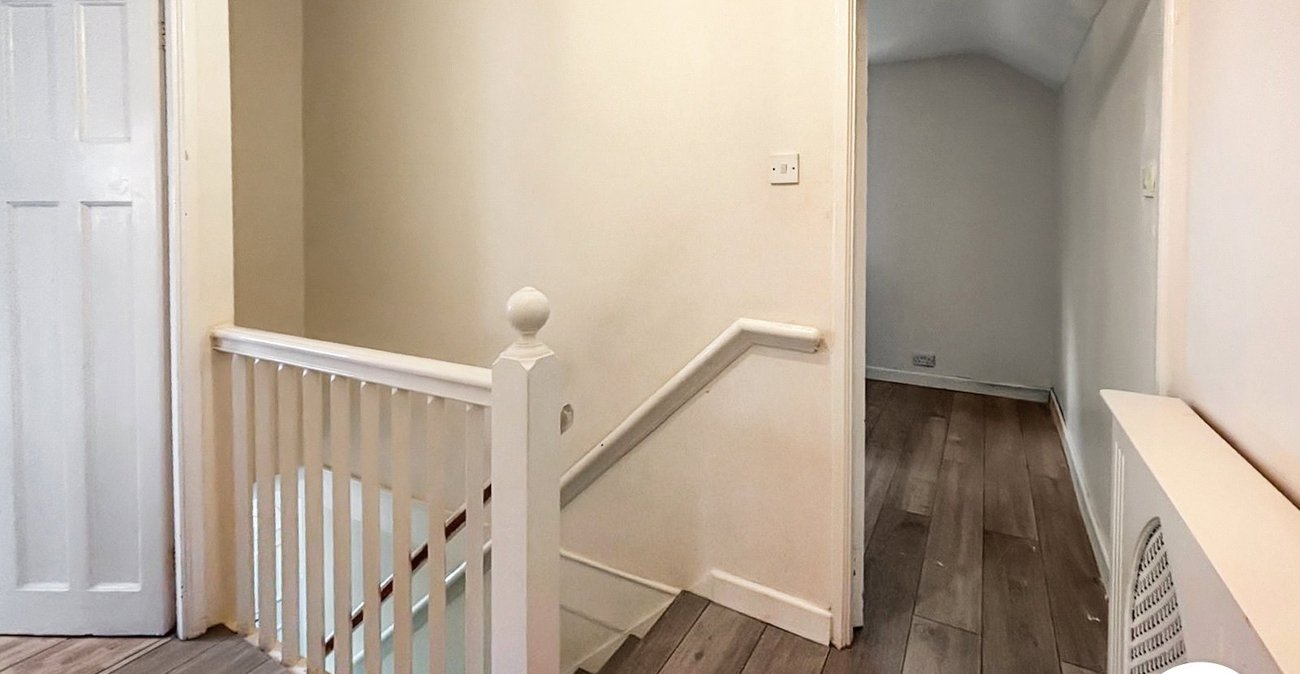 2 bedroom house to rent in Crayford | Robinson Jackson