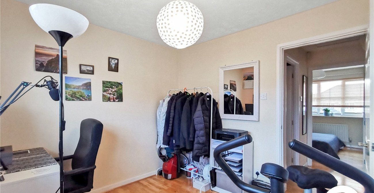 2 bedroom house to rent in Erith | Robinson Jackson