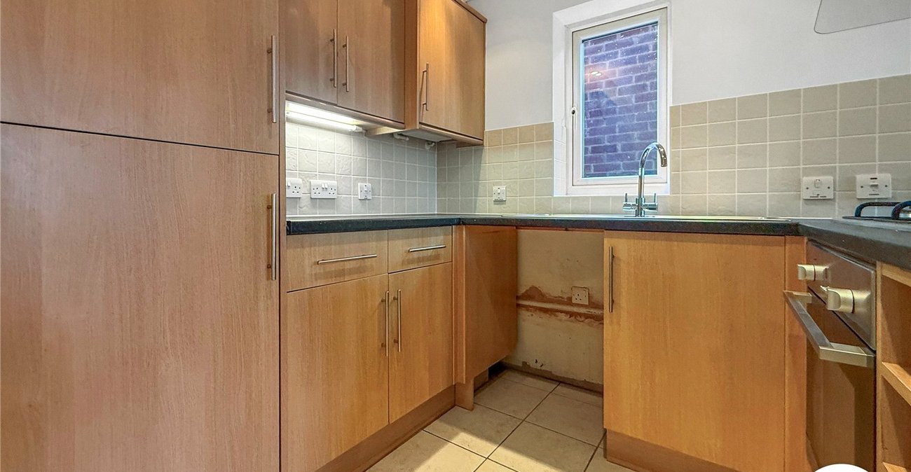 1 bedroom property to rent in Larkfield | Robinson Michael & Jackson