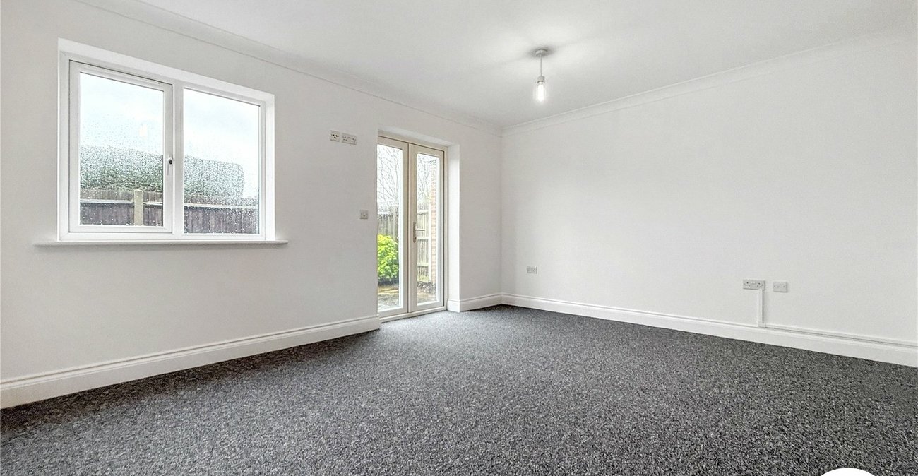 1 bedroom property to rent in Larkfield | Robinson Michael & Jackson