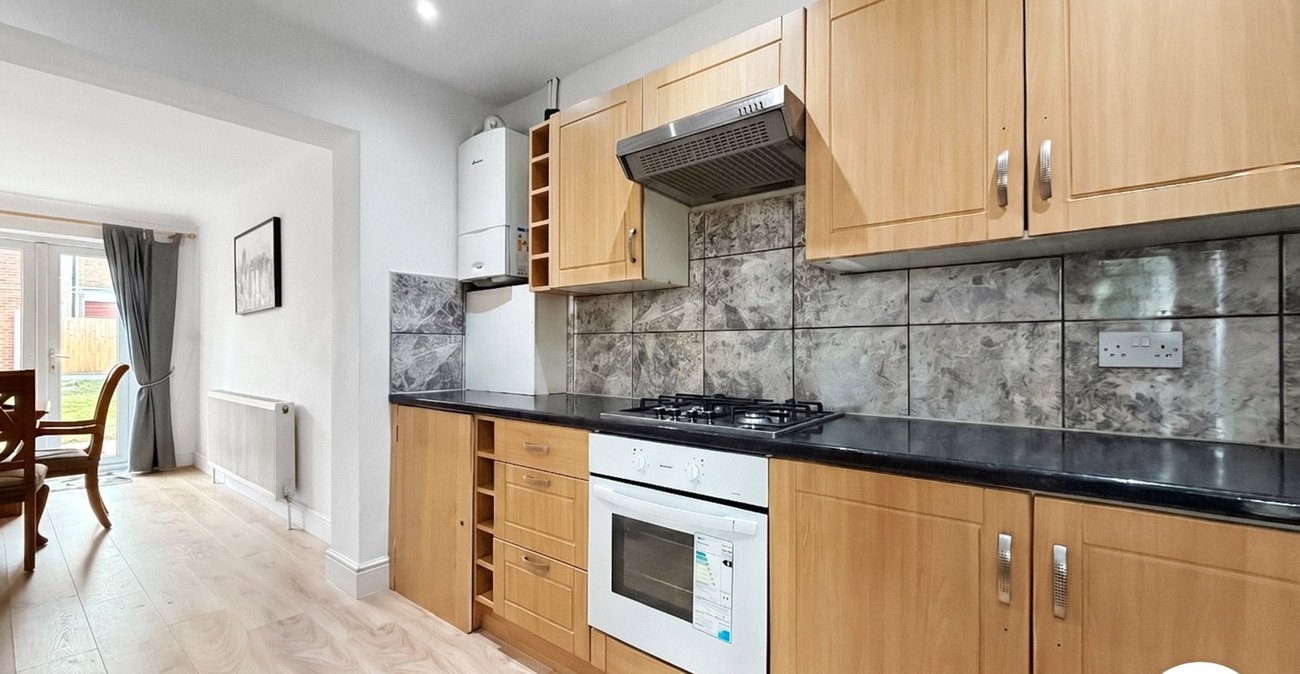 3 bedroom house to rent in Welling | 