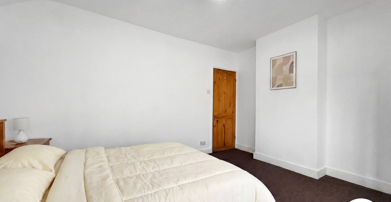3 bedroom house to rent in Welling | 