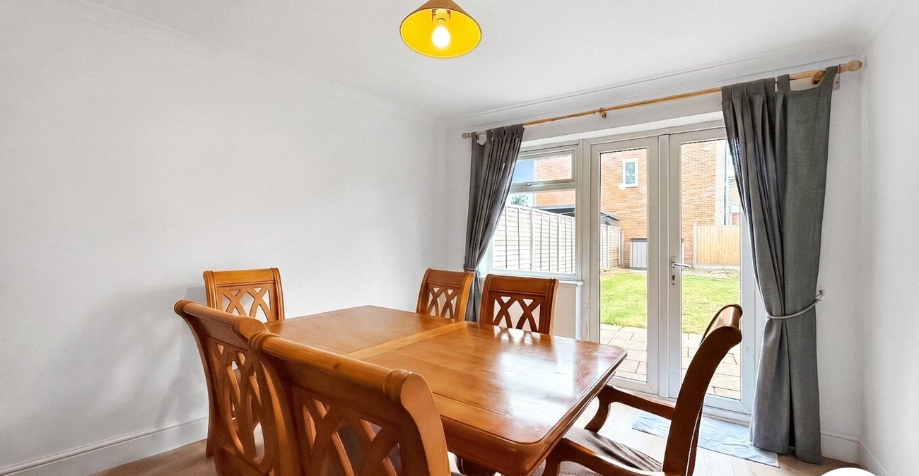 3 bedroom house to rent in Welling | 