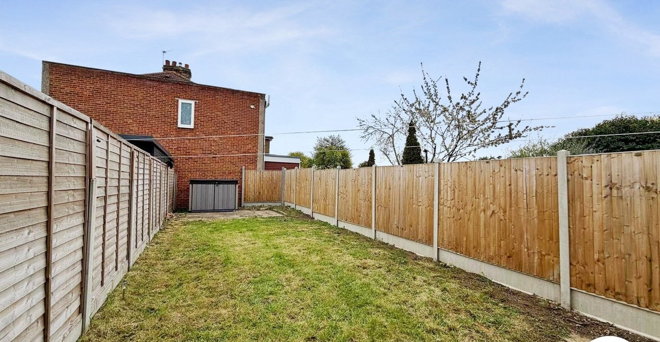 3 bedroom house to rent in Welling | 