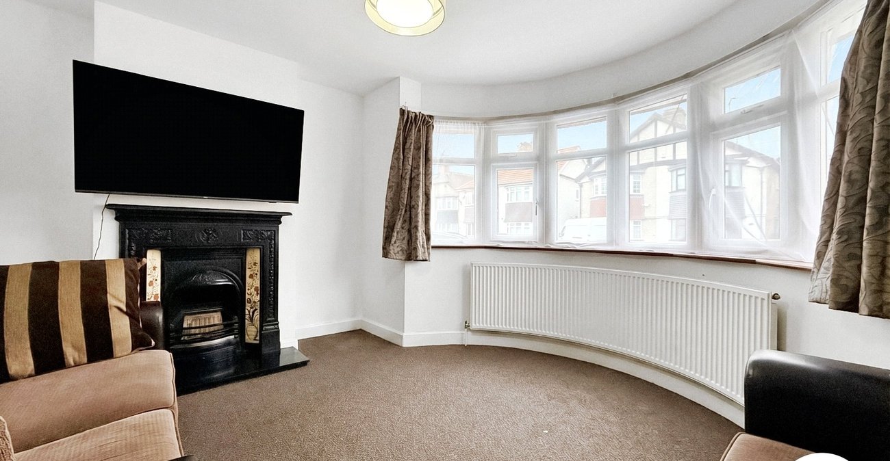 3 bedroom house to rent in Welling | 