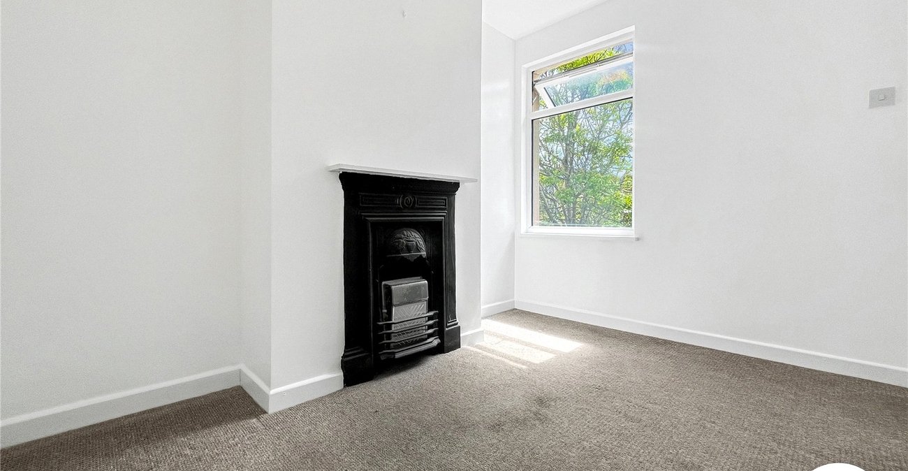 3 bedroom house to rent in Gillingham | Robinson Michael & Jackson