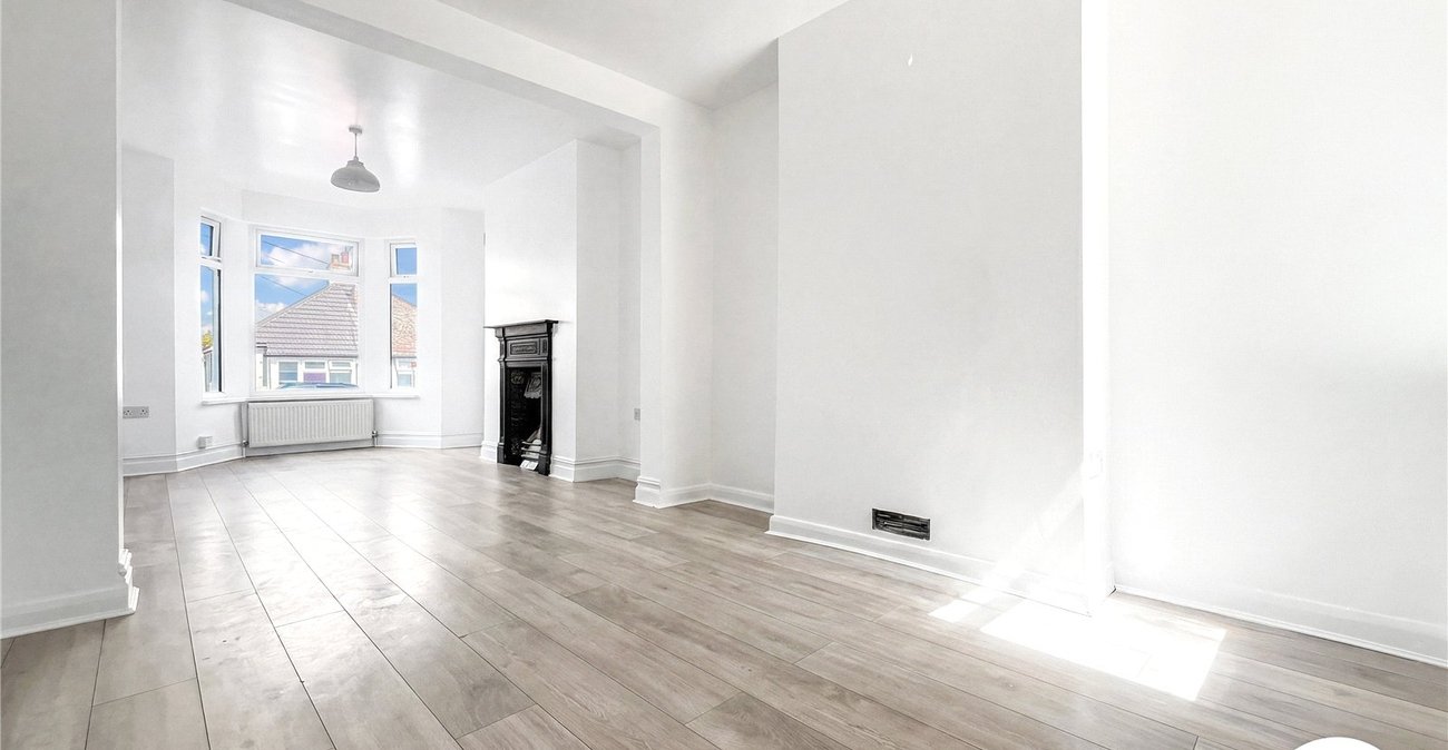 3 bedroom house to rent in Gillingham | Robinson Michael & Jackson
