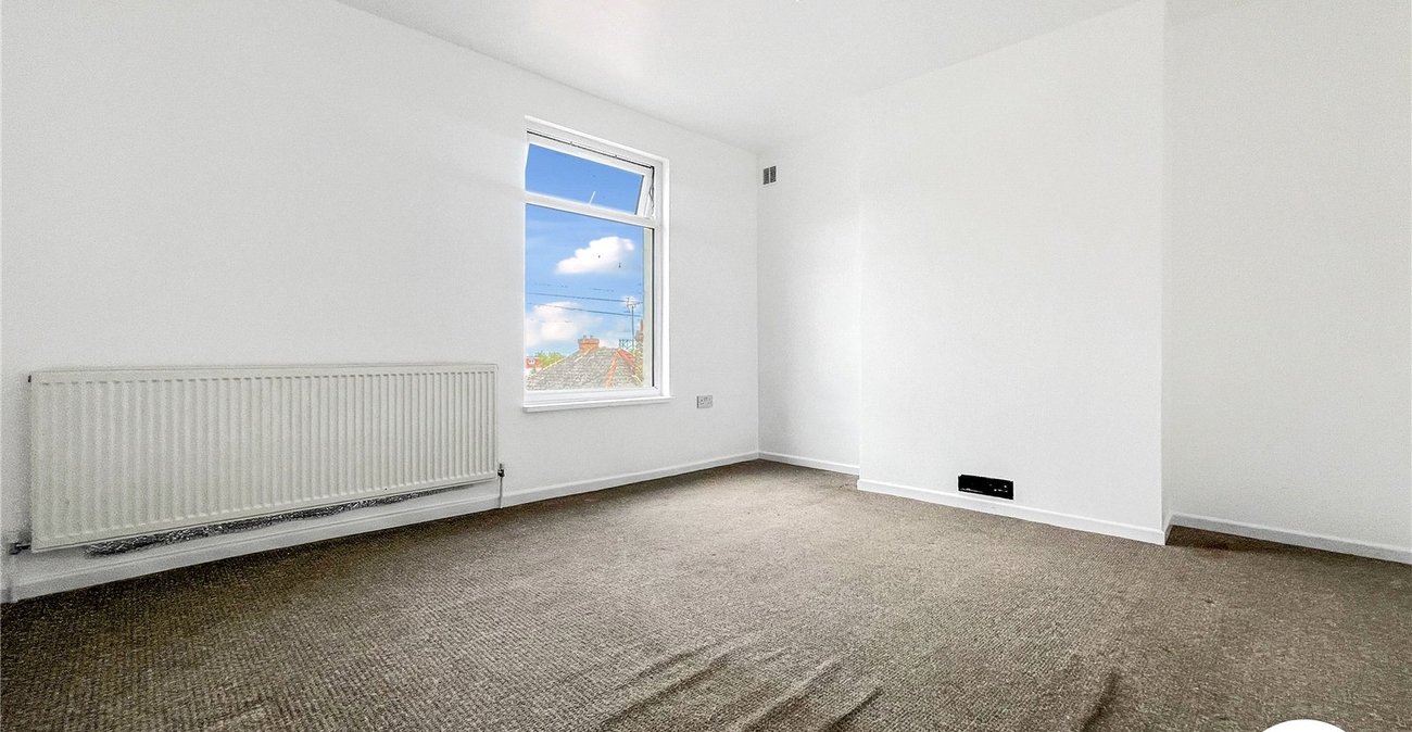 3 bedroom house to rent in Gillingham | Robinson Michael & Jackson