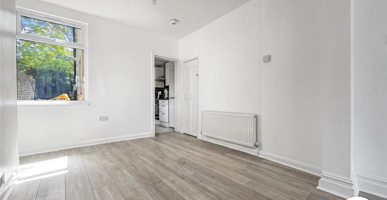 3 bedroom house to rent in Gillingham | Robinson Michael & Jackson