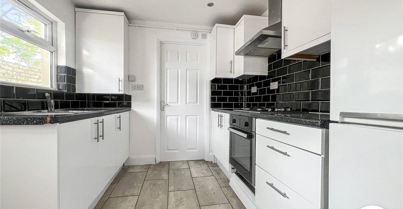 3 bedroom house to rent in Gillingham | Robinson Michael & Jackson